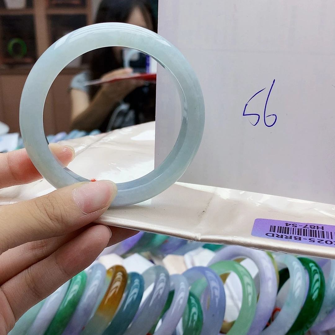 翡翠手镯未镶嵌r