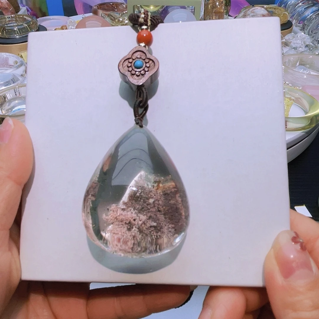 s***丽未镶嵌颈饰水晶天然粉幽灵冰透净体吊坠