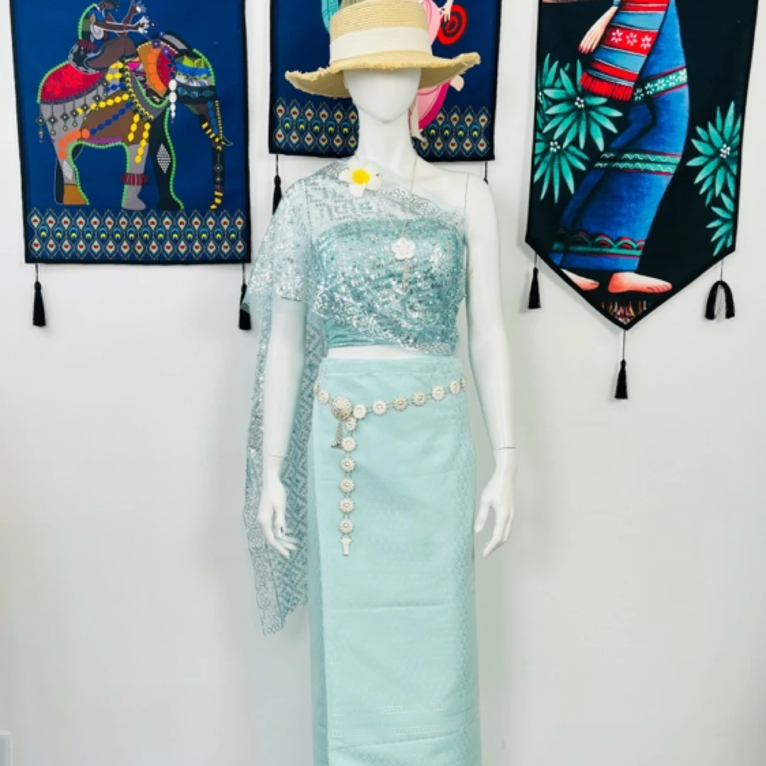 西双版纳改良泰式服装西双版纳民族服装旅拍写真拍照网红披肩爆款