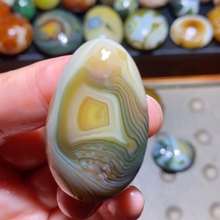 未镶嵌玛瑙/玉髓珠宝半成品50