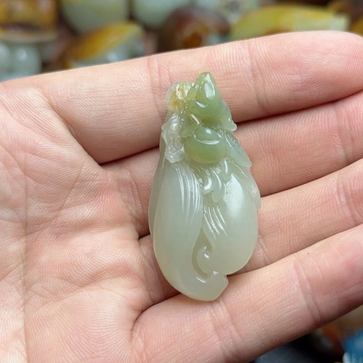 和田玉挂件未镶嵌