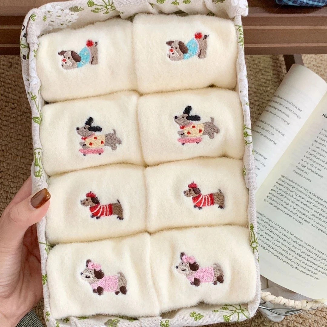 卡通可爱秋季小狗袜子女中筒袜日系保暖袜百搭厚实长袜女加绒加厚