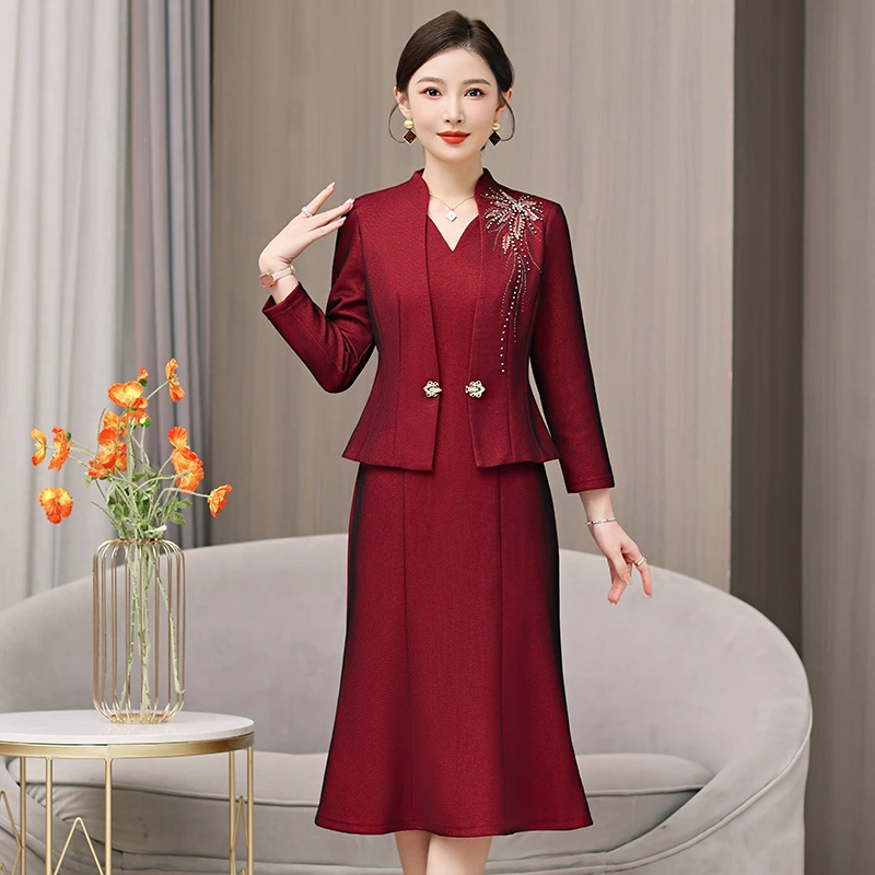 喜婆婆婚宴装2025新款连衣裙假两件高贵妈妈款结婚礼服喜庆订婚裙