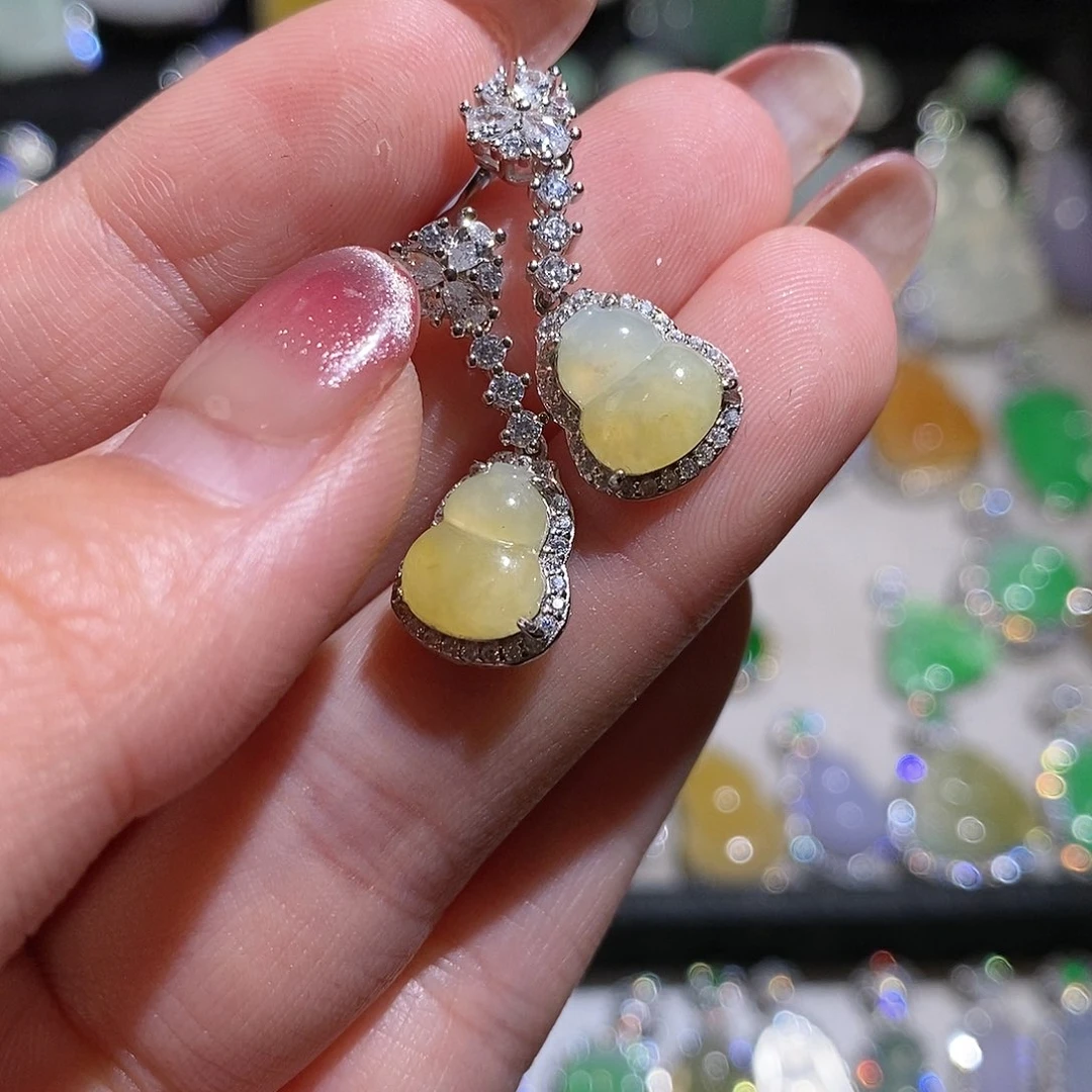 翡翠银S925镶嵌颈饰江*啾天然翡翠