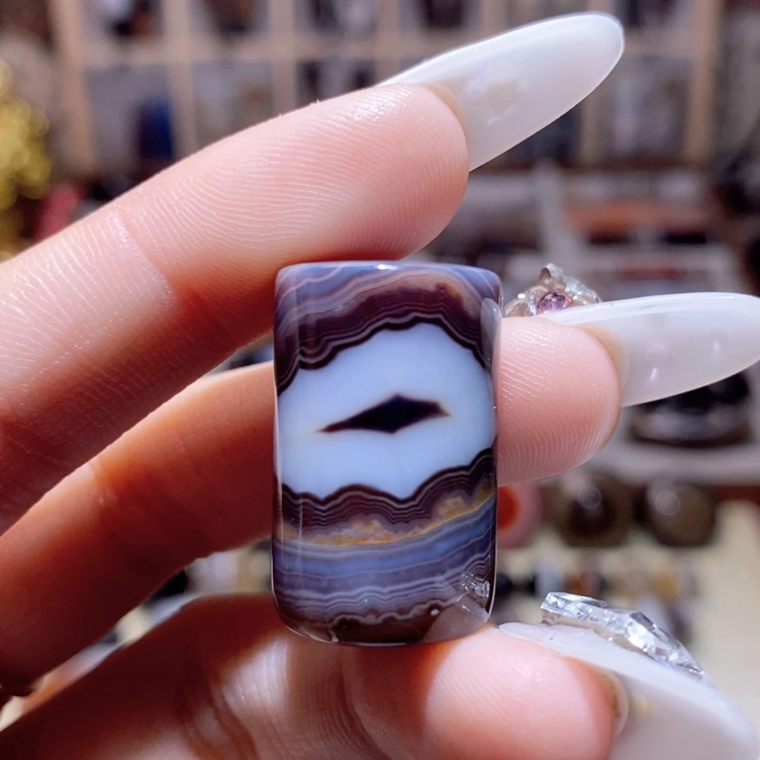 玛瑙/玉髓颈饰未镶嵌滕***生