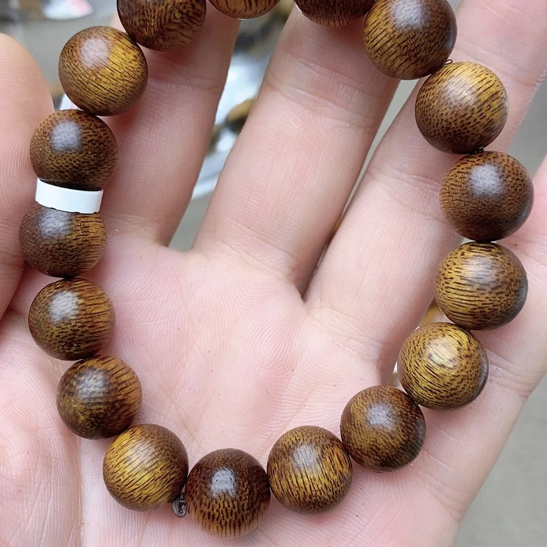 沉香沉香碎屑海南金丝黄奇楠沉水40号