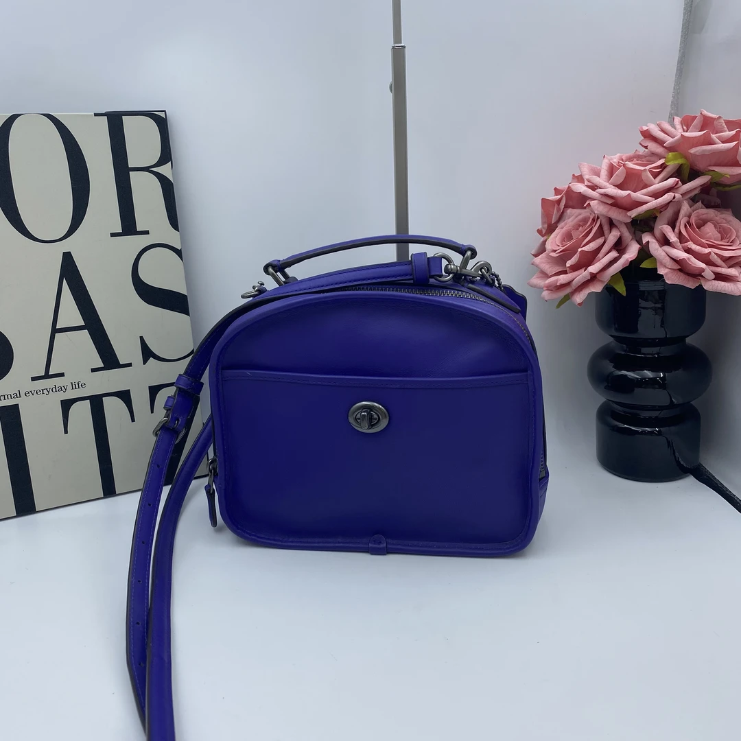 95新 COACH/蔻驰 17248斜挎包