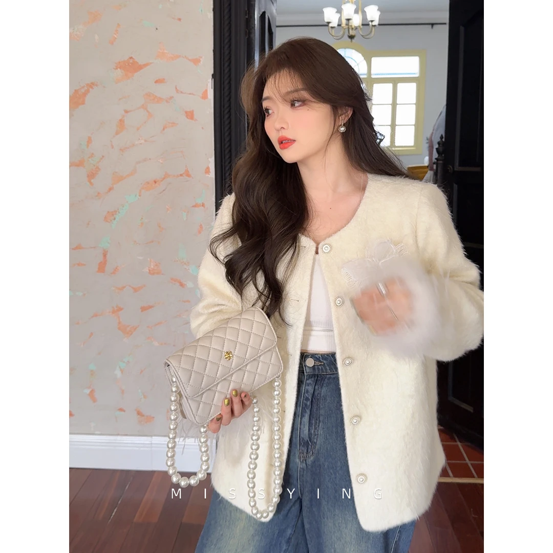 应小姐【富学日记】微胖大码韩版设计显瘦保暖羊毛小香风加厚短外套