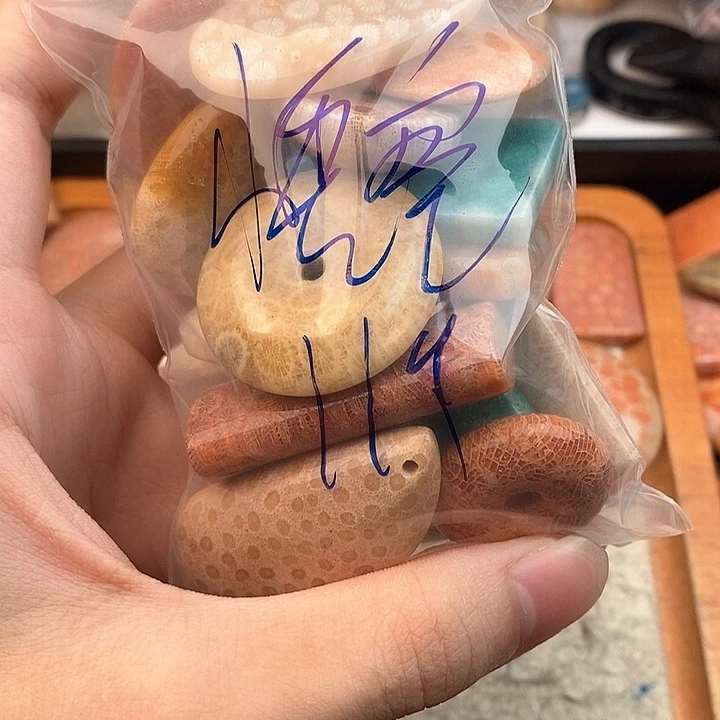 硅化玉颈饰未镶嵌悟*空