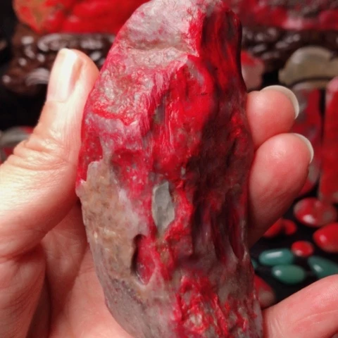 昌化鸡血石昌化鸡血石原石