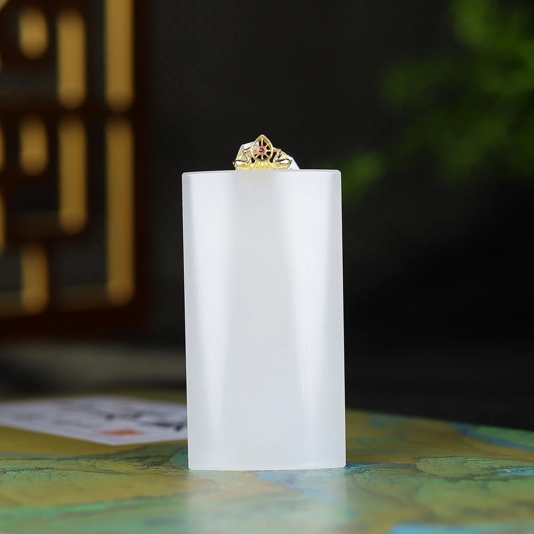 1110138和田玉藕粉无事牌挂件