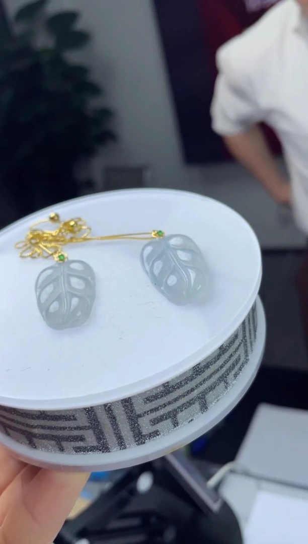 【石头哥信任许愿盒】严选-天然A货翡翠-挂件-多样性发一件