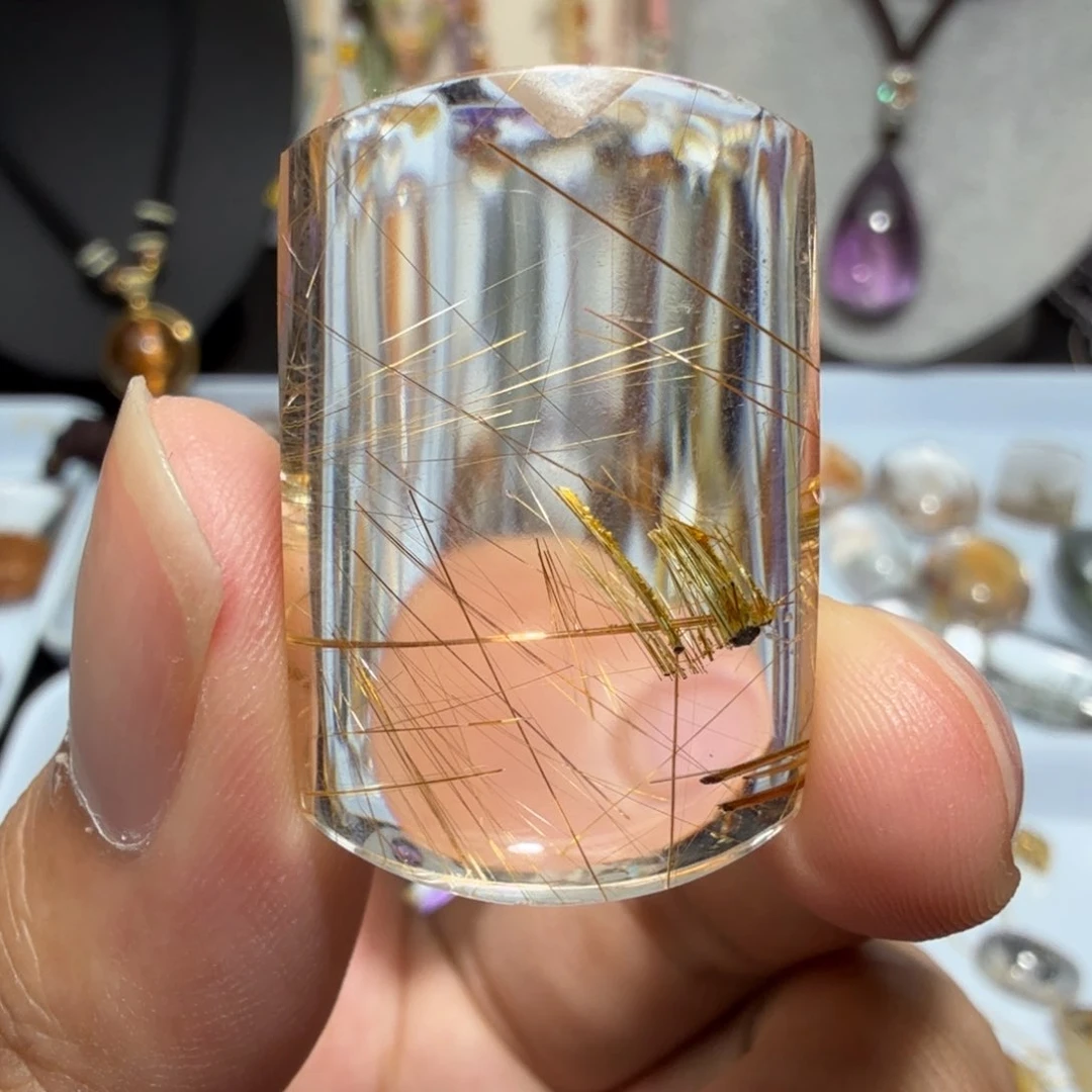 未镶嵌颈饰水晶水晶