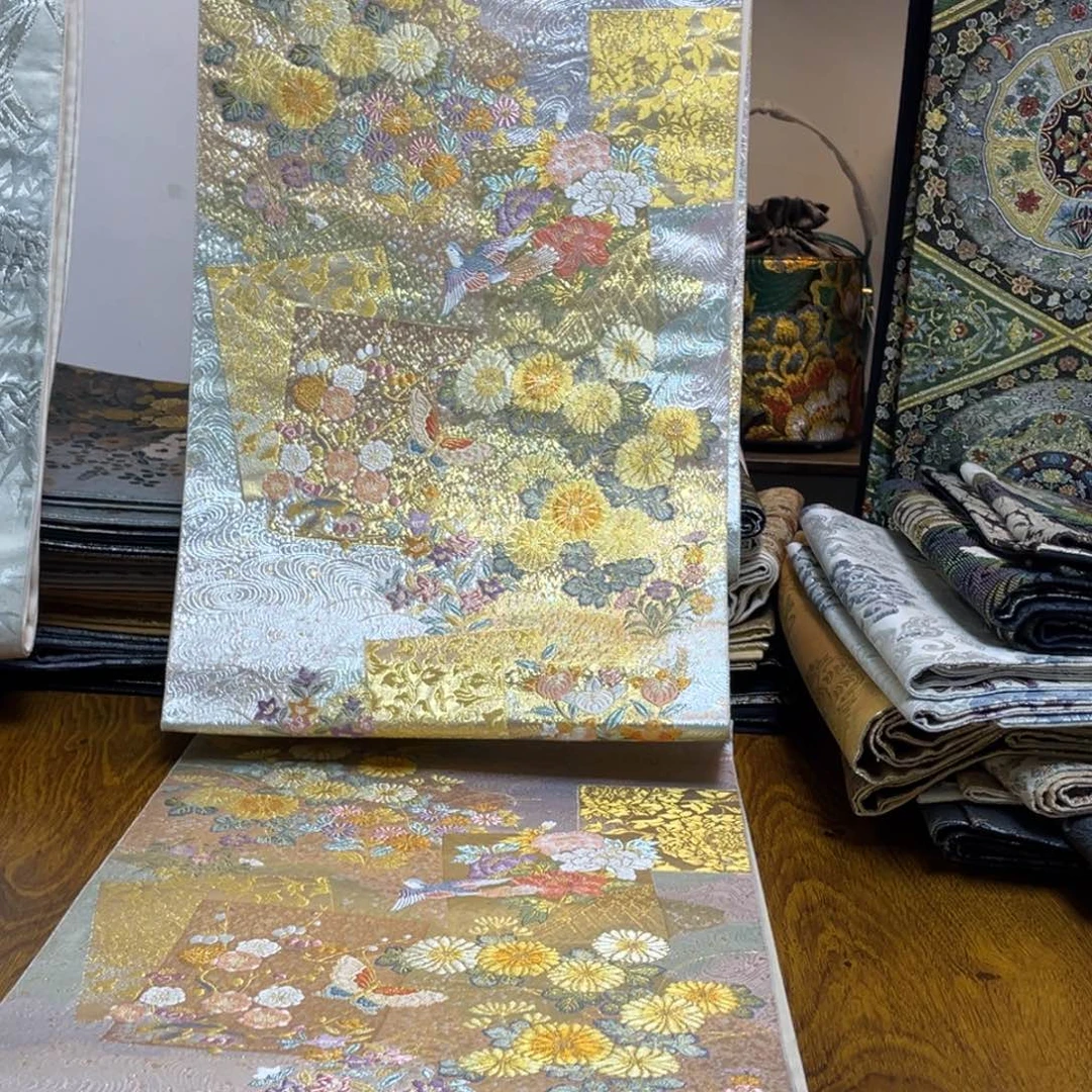 织绣多*织锦缎，织锦缎