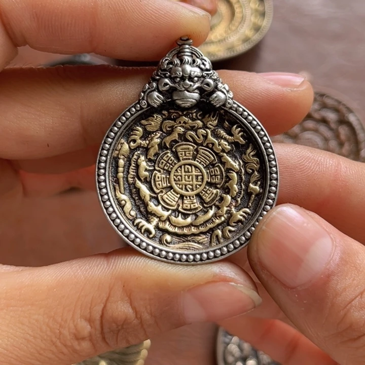 颈饰琉璃单***人喜欢的朋友