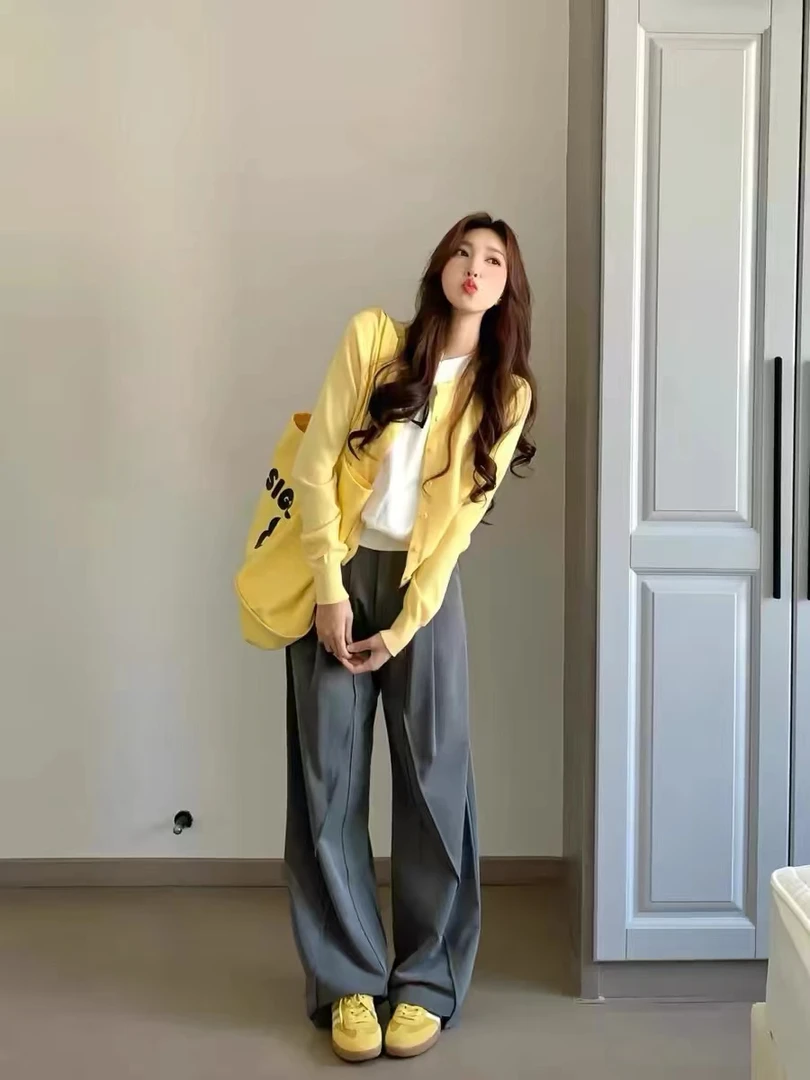 【现货】薄款外搭毛衣外套上衣软糯亲肤外穿针织开衫女百搭V领春秋