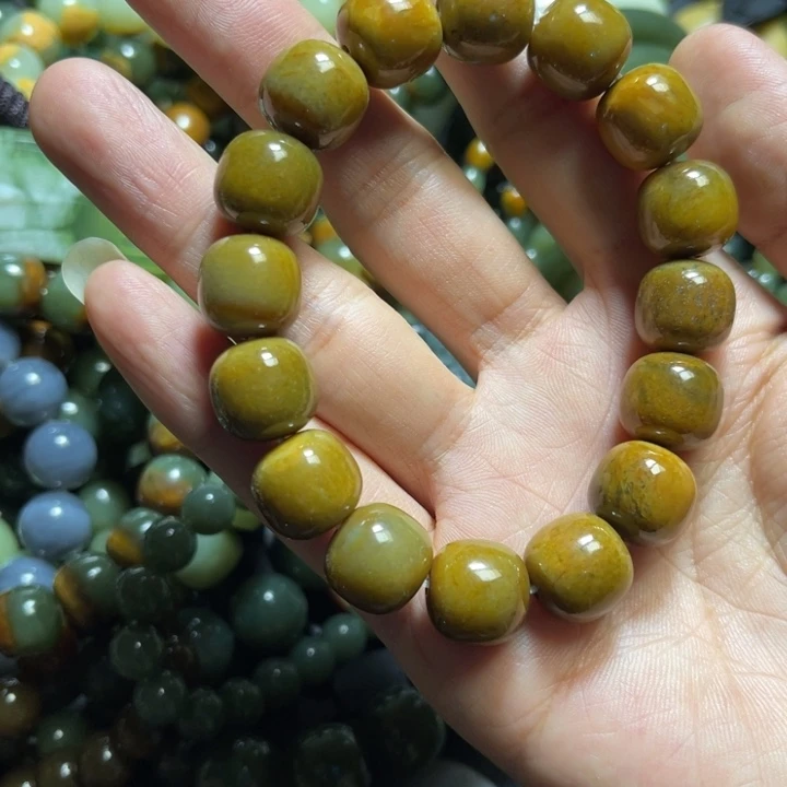 和田玉未镶嵌手链