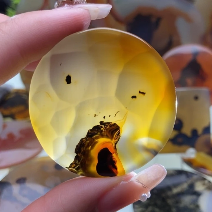 【闪购商品】玛瑙/玉髓颈饰未镶嵌石**语