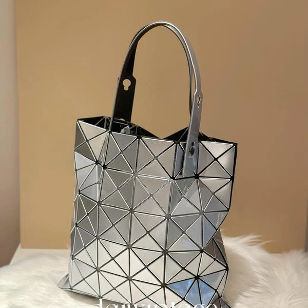大吉中古/三宅一生六格银色托特单肩包