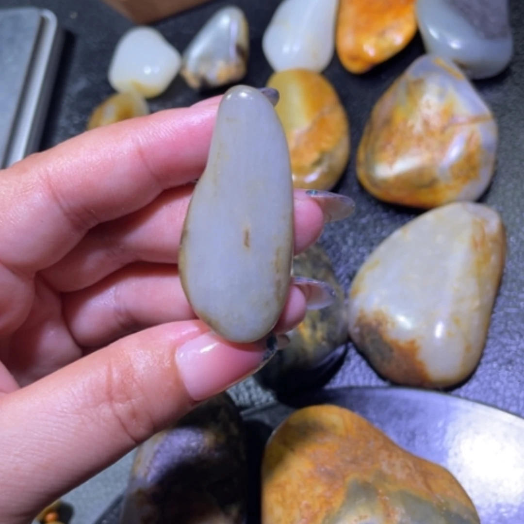 【闪购商品】和田玉未镶嵌颈饰