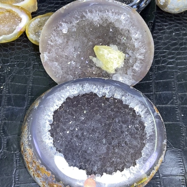 未镶嵌珠宝半成品水晶