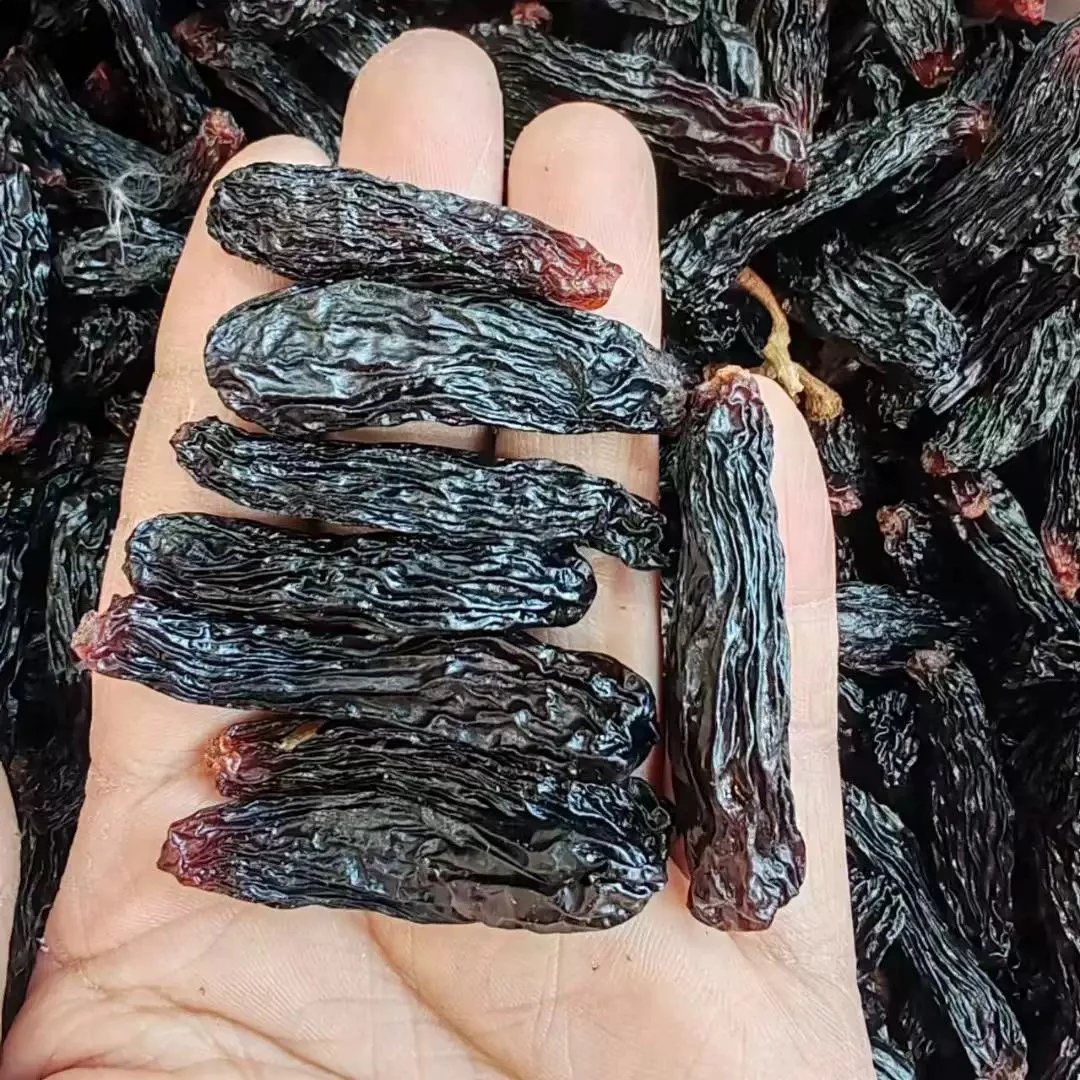 新疆超大蓝宝石葡萄干黑美人金手指特级无籽提子免洗新货零食