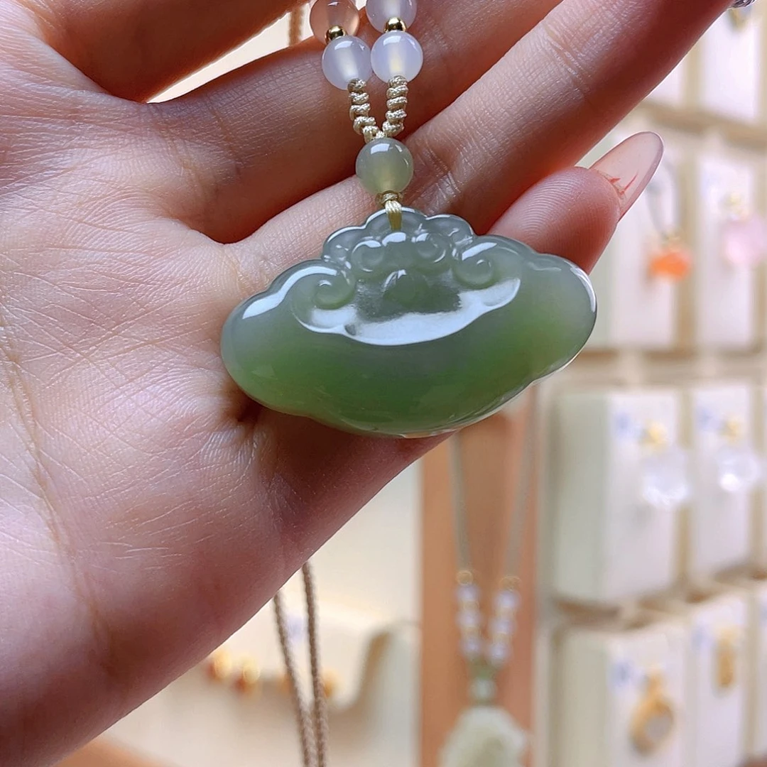 和田玉吊坠(赠链)未镶嵌毛*