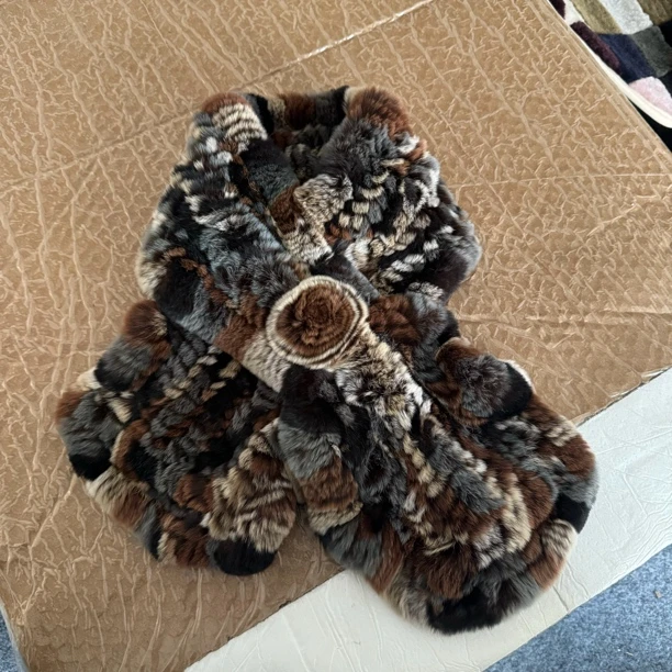 獭兔毛编织双面加厚花朵围巾保暖时尚柔软毛毛围脖女士毛领护脖颈