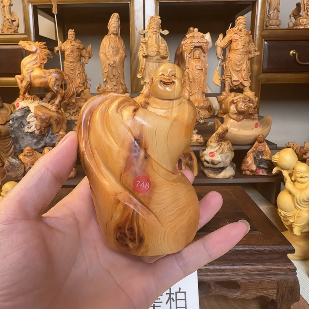 崖柏小木匠艺雕一物一拍