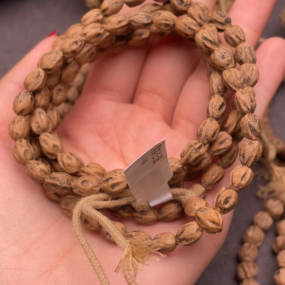 用***8手串柏香籽/百香籽