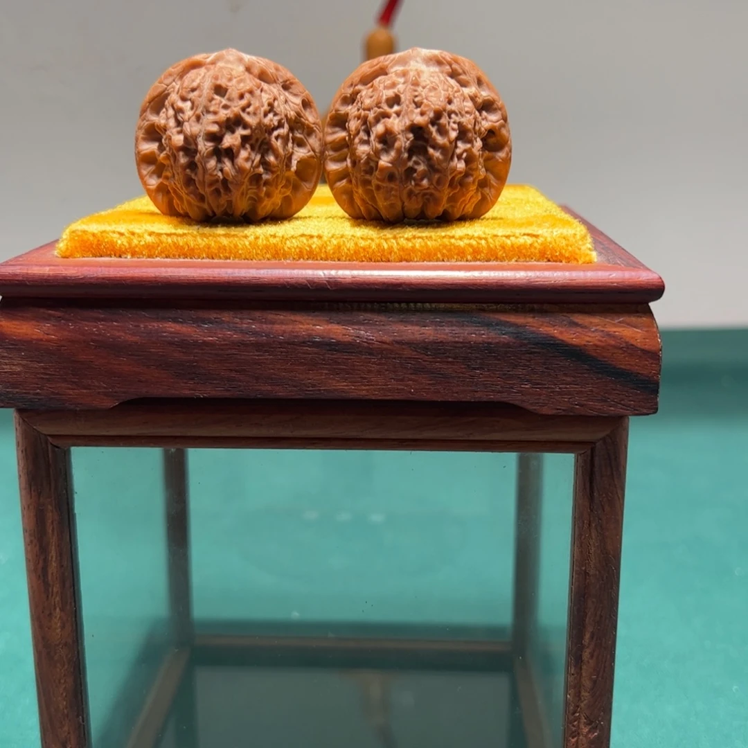 把件文玩核桃血麒麟 38 尺 全品