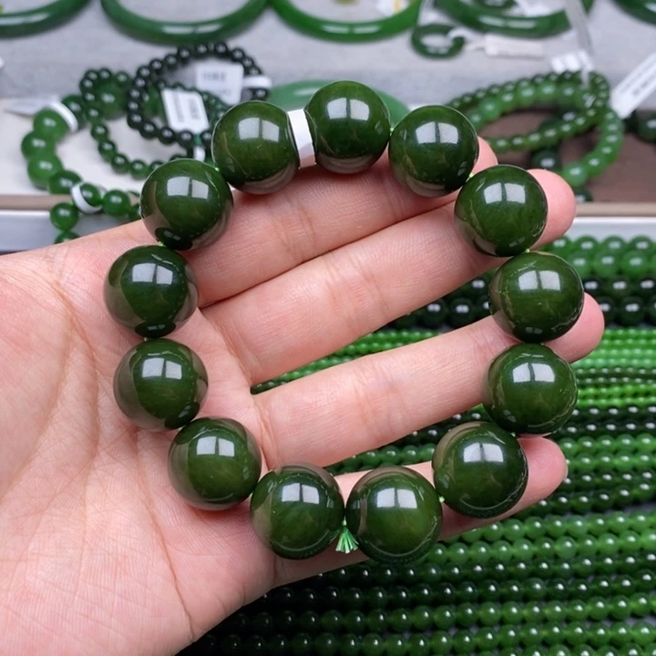 未镶嵌手串和田玉（碧玉）卡18