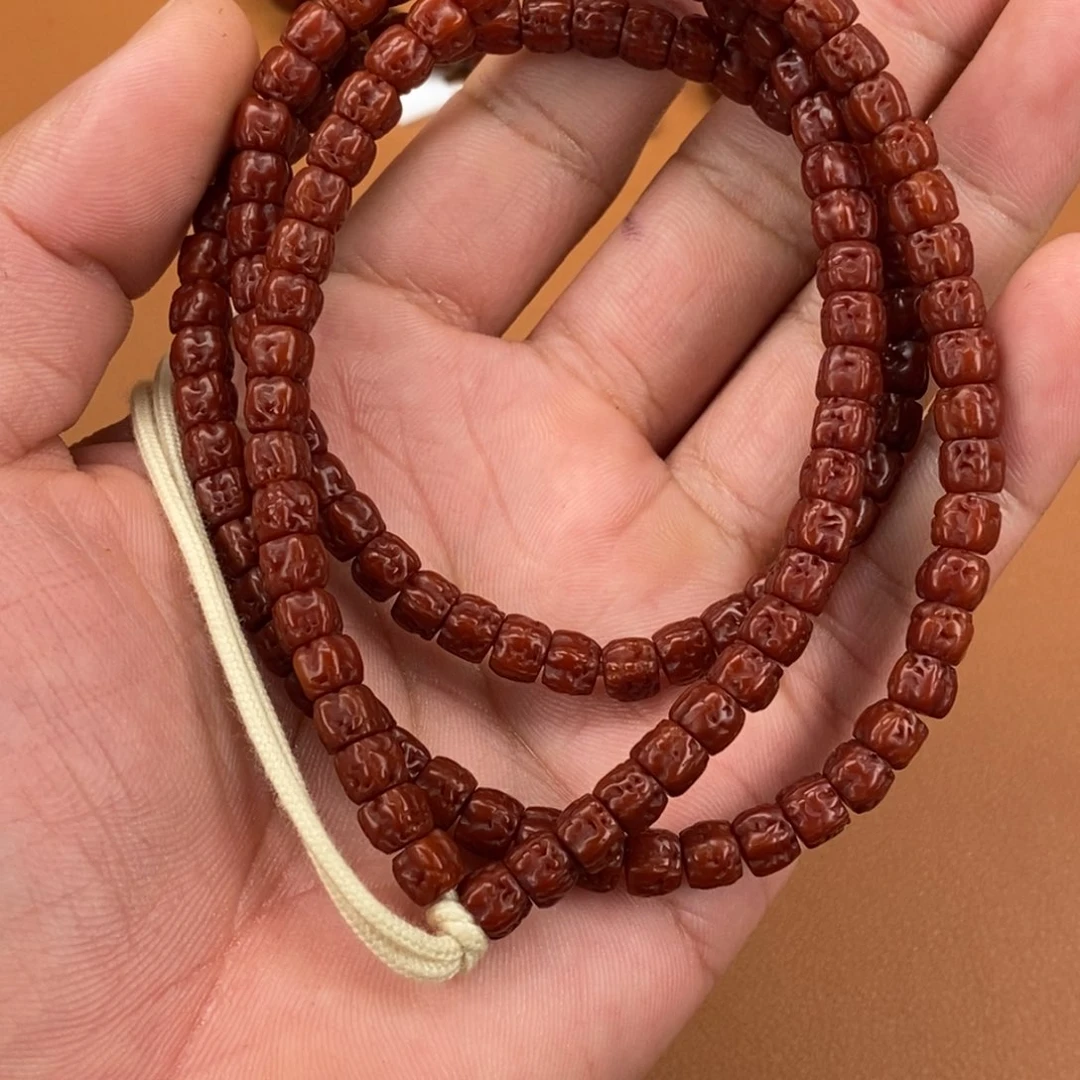 弘****木质类纯手盘小佛手