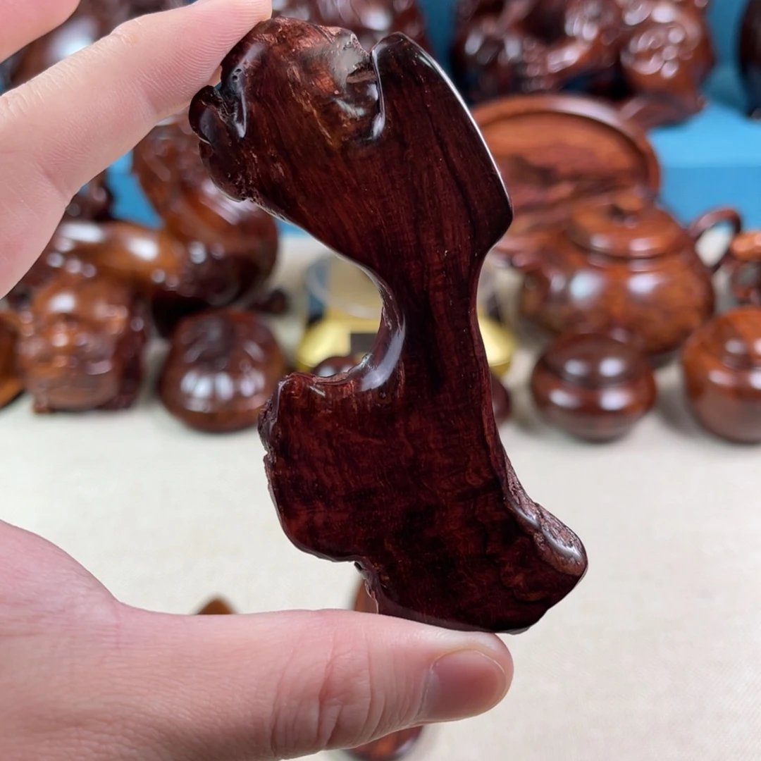 黄花梨/降香黄檀把件紫油梨