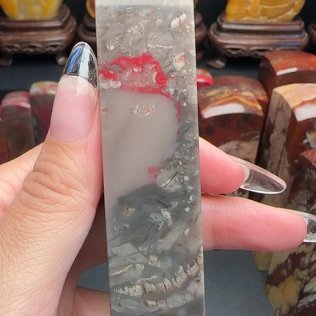 昌化石昌化鸡血石