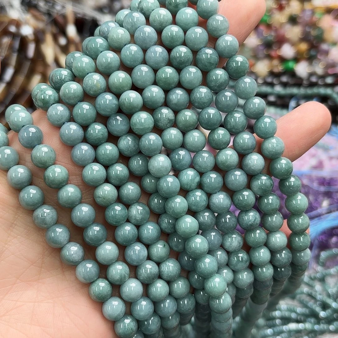 玛瑙/玉髓未镶嵌珠宝半成品卡8翡翡圆珠一条