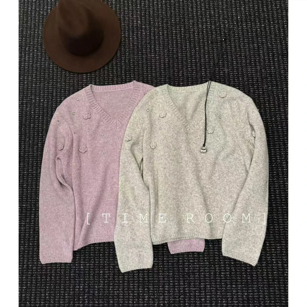 2025秋冬新品全羊毛手工钉花毛衣