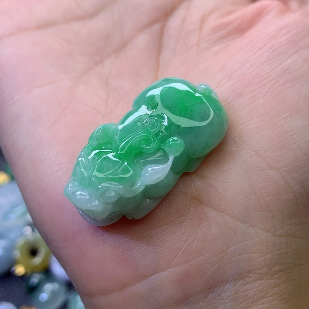 【闪购商品】吊坠(不含链)未镶嵌翡翠