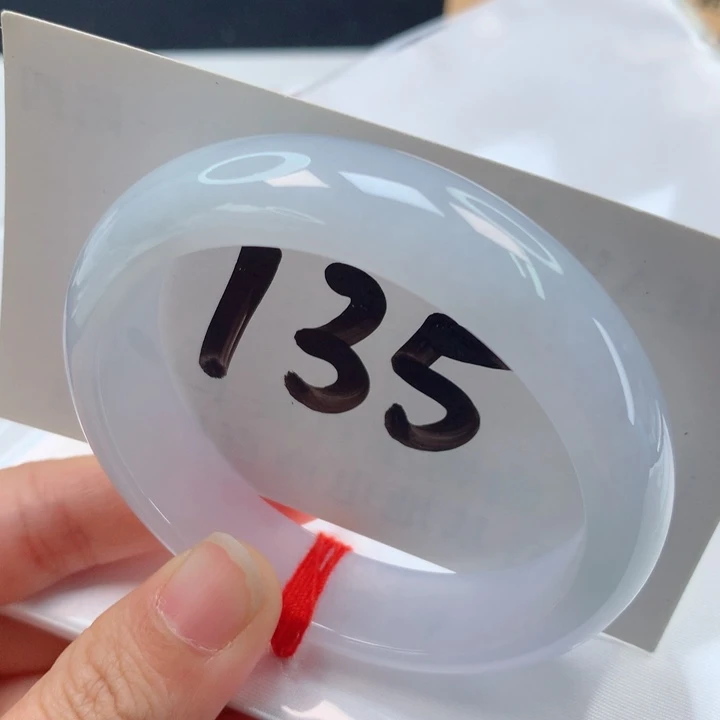 翡翠手镯未镶嵌高货微瑕