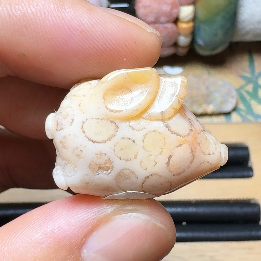 硅化玉粉 奶酪飞天猪未镶嵌