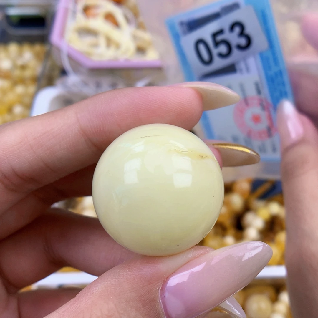 琥珀未镶嵌珠宝奇石26.1 粉