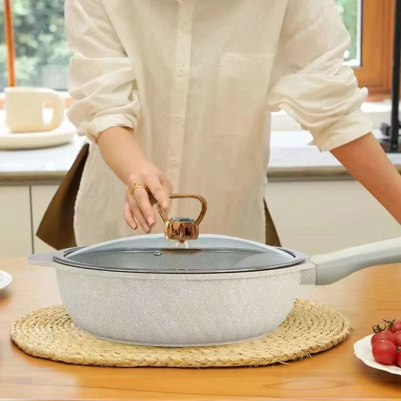 施凯诺麦饭石钛金煎炒一体平底不粘锅不挑灶具 28CM