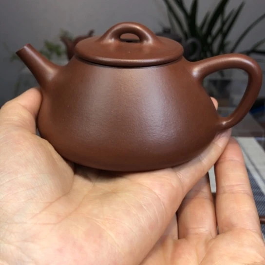 紫砂茶壶微瑕石瓢平盖200c c
