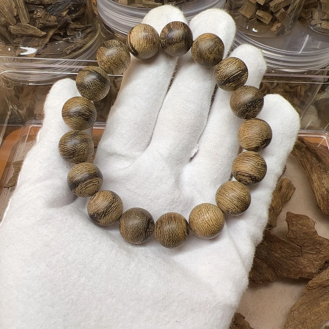 沉香手串天然野沉香文莱老料九分沉1.3cm17颗15.1克