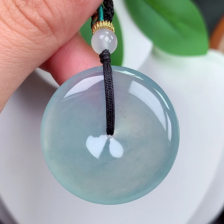 颈饰未镶嵌翡翠平安扣 32.3x6.2mm