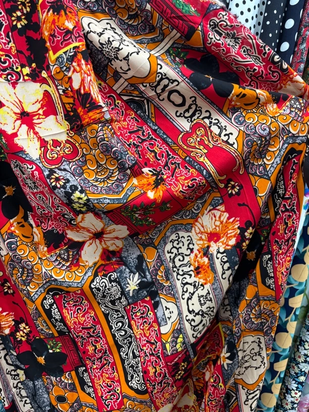 精梳棉布料棉绸！争奇斗艳，可做连衣裙套装家居服