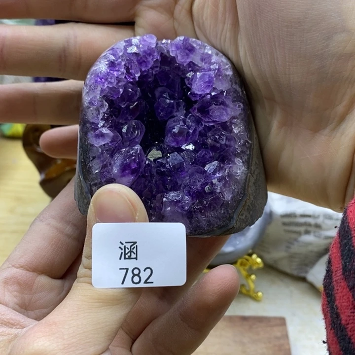 水晶大型摆件（非配饰）未镶嵌