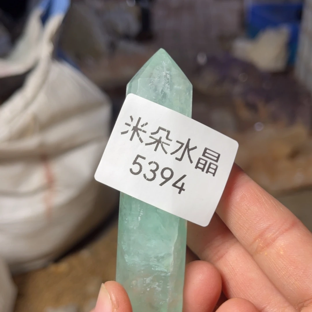 龑***t水晶珠宝半成品未镶嵌