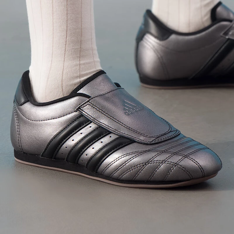 adidas/阿迪达斯 TAEKWONDO LACE W 休闲鞋薄底跆拳道文化运动鞋
