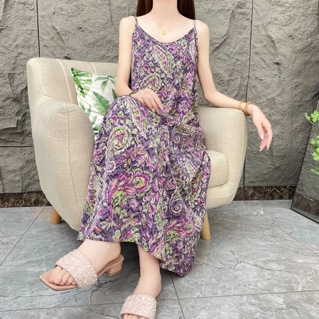 【迷迭香】夏季轻奢新款宽松无袖吊带气质时尚碎花连衣裙女